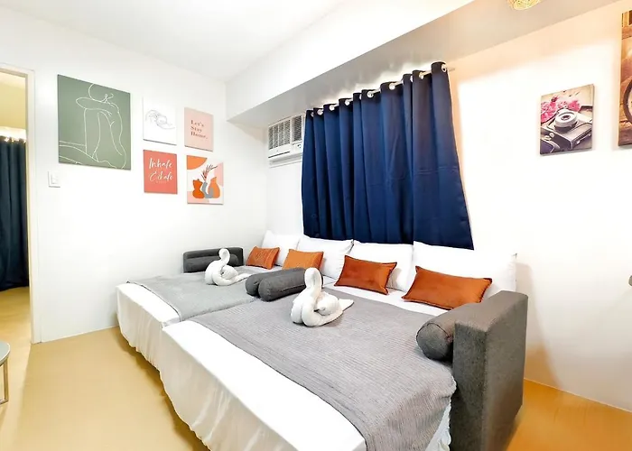 2114t2 Avida Towers It Park 2br Unit 2 Toilet 2 Tv セブ市