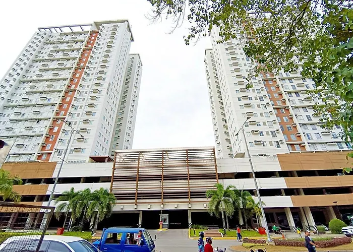 2114t2 Avida Towers It Park 2br Unit 2 Toilet 2 Tv アパート *